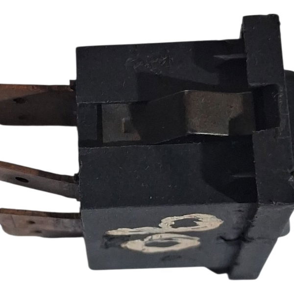 Botão Vidro Elétrico Santana Quantum 1992 Cx715