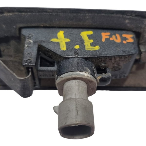 Luz De Placa L.e Original Fiat Fiorino 2015 Cx450
