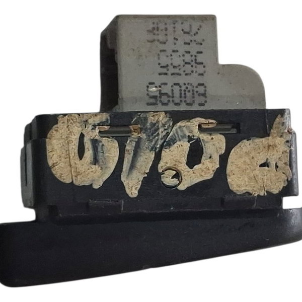 Botão Vidro Elétrico T. E. Polo 03/15 Cx715