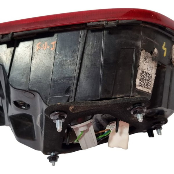 Lanterna Traseira Creta 2021 L. E Capo Cx559 Esquerdo/motorista Vermelho