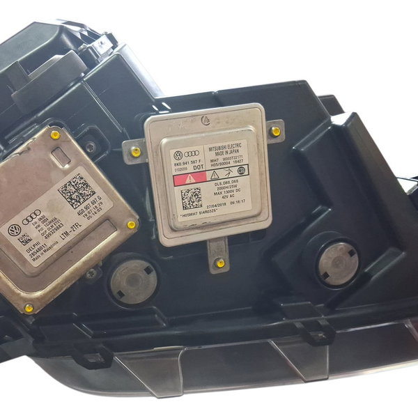 Farol Dianteiro L. E. Amarok 3.0 Original Led Xenon 2019 Esquerdo/motorista
