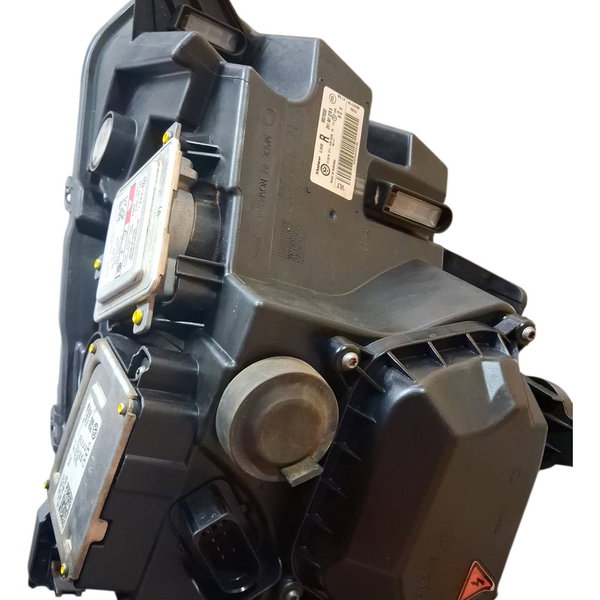 Farol Dianteiro L. D. Amarok 3.0 Original Led Xenon 2019 Direito/passageiro