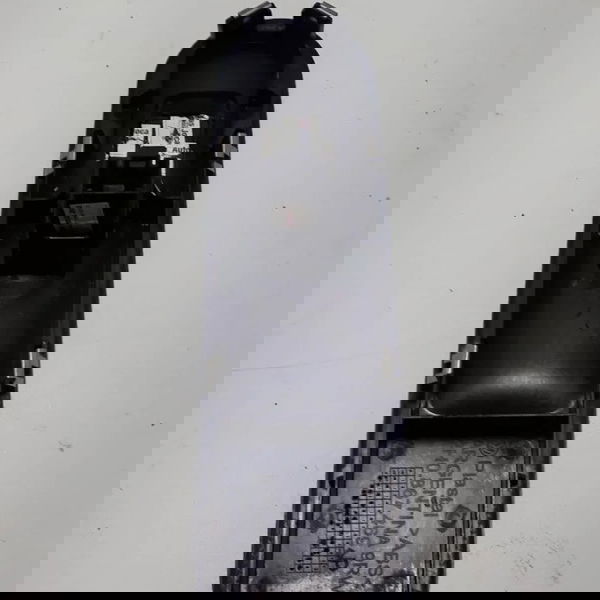 Botao  Vidro C/ Moldura  D. D Vw Amarok 2. 2014 Cx102