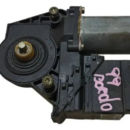 Motor Vidro Tras Esquerdo Vw Passat 1997 A 2000 0130821697