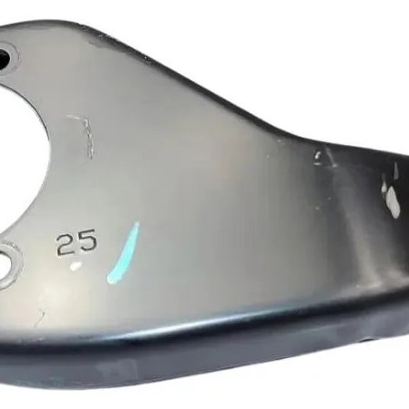 Suporte Esquerdo Do Diferencial Dianteiro L200 Triton 3.2