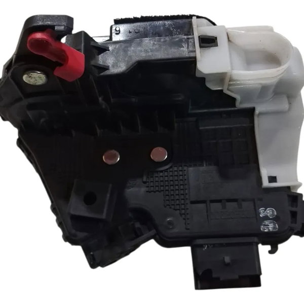 Fechadura Porta Dianteira Direita Cerato 1.6 09/13