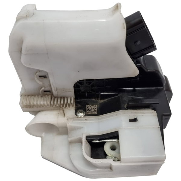 Fechadura De Porta Dianteira Direita Creta Cx446