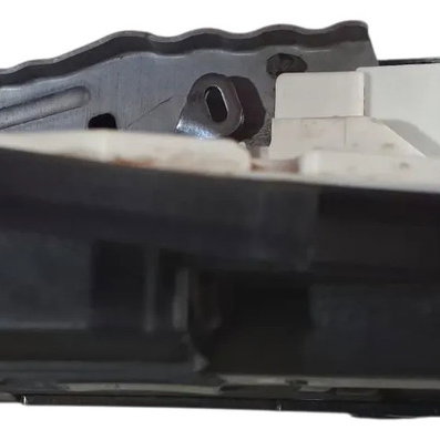 Fechadura Porta Dianteira Direita Volkswagen Amarok 2013