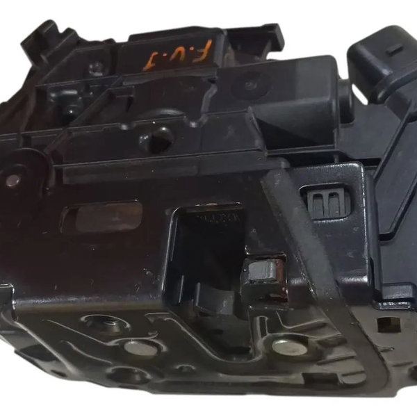 Fechadura Porta Dianteira Direita Volkswagen Amarok 2013
