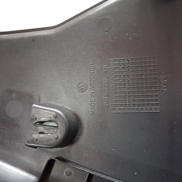 Acabamento Inferior Coluna Traseira L.e Amarok 11/20