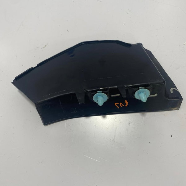 Acabamento Moldura Lanterna Direita Creta Cx443