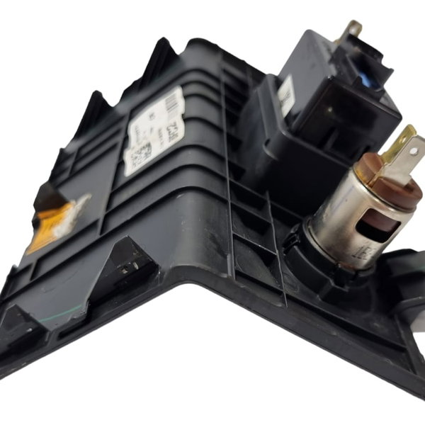 Entrada Usb E 12 V Aux. Creta 2021 Original Cx441 Preto