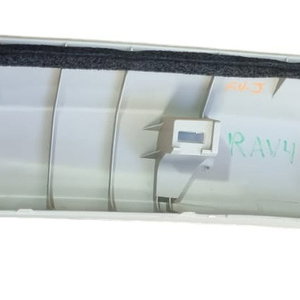 Acabamento Coluna Parabrissa Lado Direito Rav 4 2018