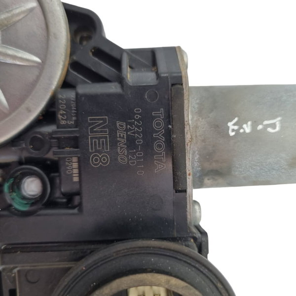 Motor Maquina Vidro Traseiro Dir Corola Cross 2021 Cx431