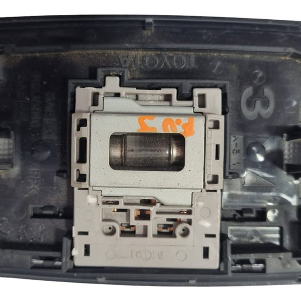 Luz Teto Cortesia Traseira Toyota Corolla Cross 2021 Cx431