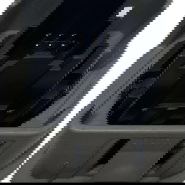 Botão Luz Interna Pé Motorista Edge 2009 Cx407