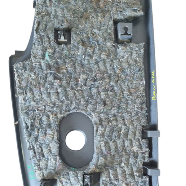 Acabamento Da Coluna T.e  Ranger 13/16 Cx588 Cinza-escuro