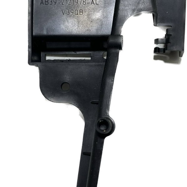 Suporte Fechadura Dianteira Direita F. Ranger 12/16 Cx389