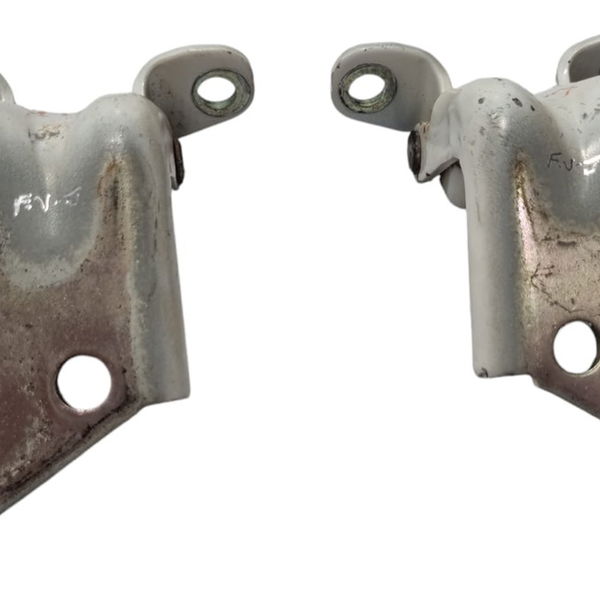 Dobradiça Porta Traseira Direita Gm S10 2015 Cx490