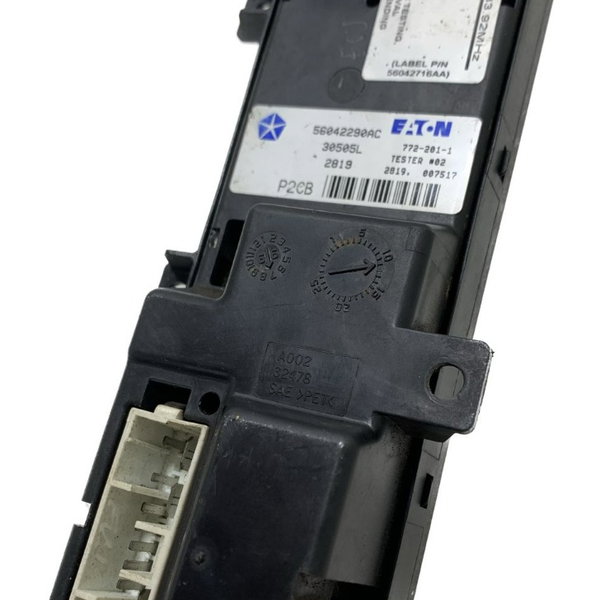 Botão Vidro Dianteiro Direito Jeep Cherokee 2001 Cx383