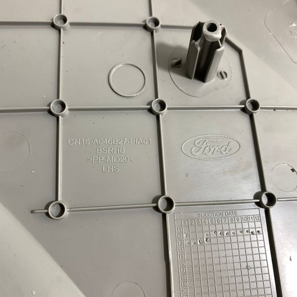 Moldura Esquerdo Console Central Ford Ecosport 13/17