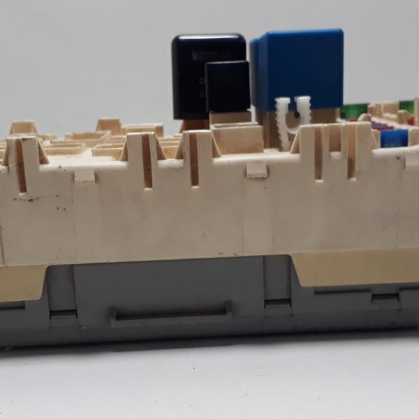 Caixa Fusiveis Módulo Etacs  Mitsubishi Tr4 2010 Cx112