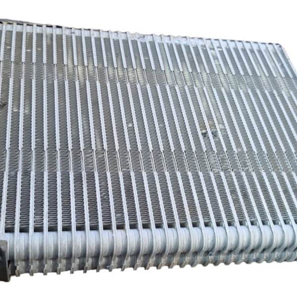Radiador Evaporador Caixa Ventilação Painel Gm S10  Cx546