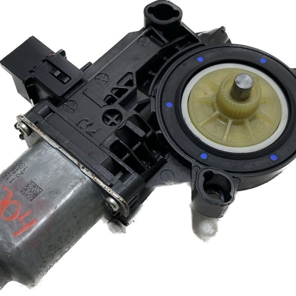 Motor Maquina De Vidro Traseira Direita Amarok 10/20 Cx361