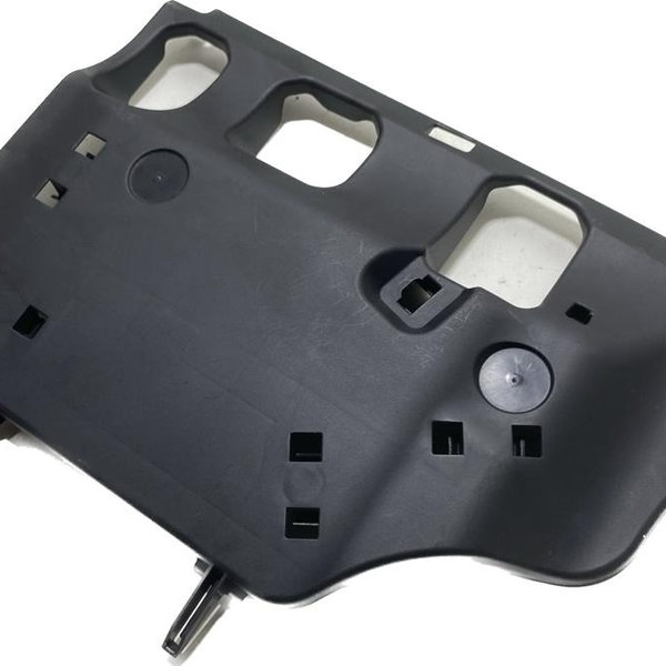 Acab. Inf Porta Luvas Toyota Corolla Cross 21/23 Cx591