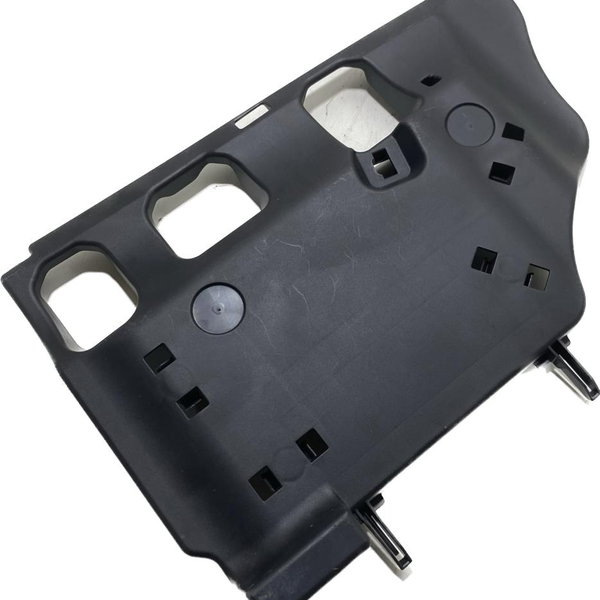 Acab. Inf Porta Luvas Toyota Corolla Cross 21/23 Cx591
