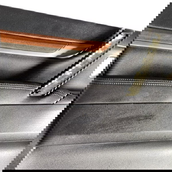 Forro De Porta Dianteira Esquerda Pajero Full 2008/2012