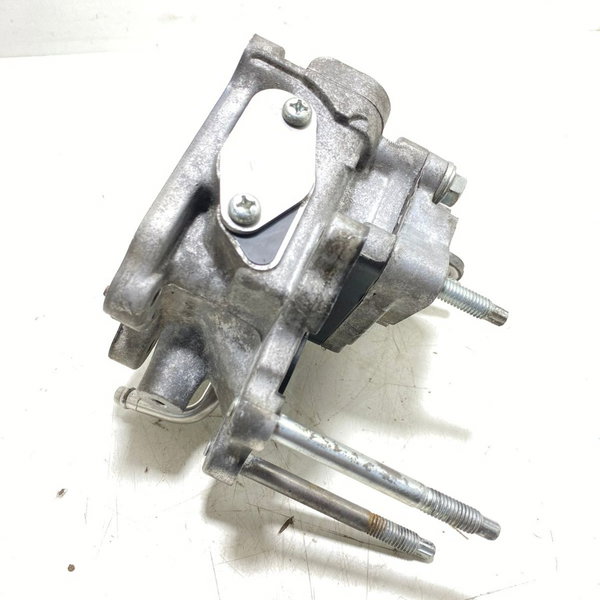 Suporte Resfriador Valvula Egr Hilux 2.8 Diesel 16/22 Cx345