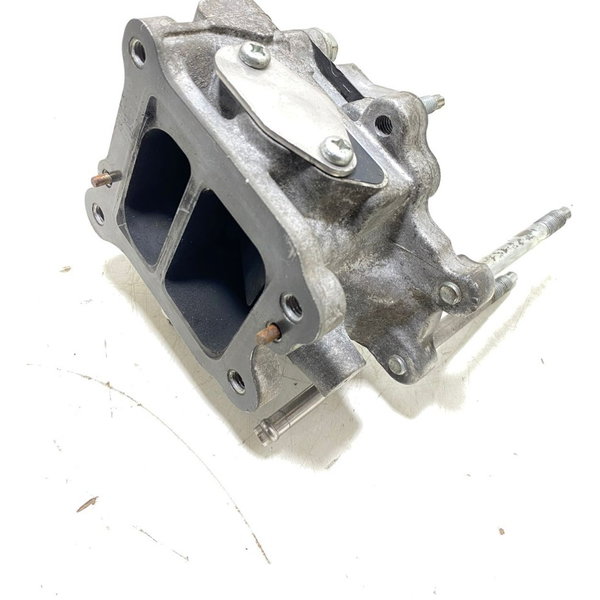 Suporte Resfriador Valvula Egr Hilux 2.8 Diesel 16/22 Cx345