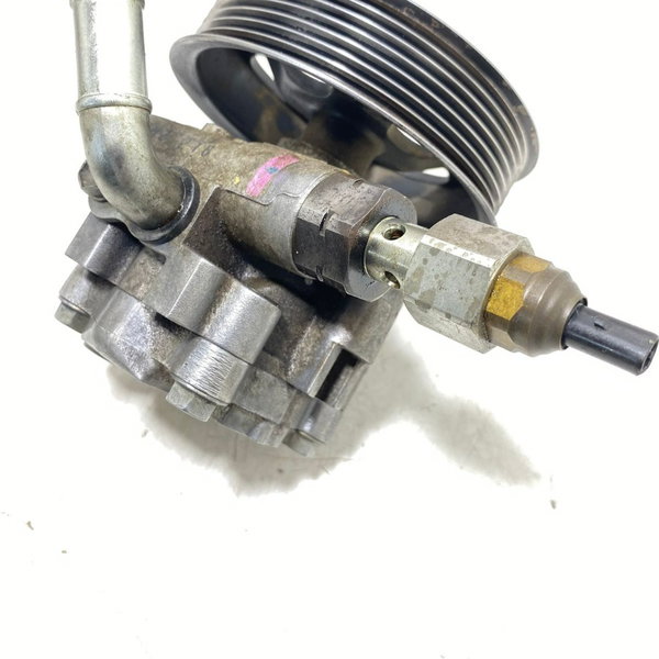 Bomba Direção Toyota Hilux 2.8 Turbo Diesel 16/22 Cx343