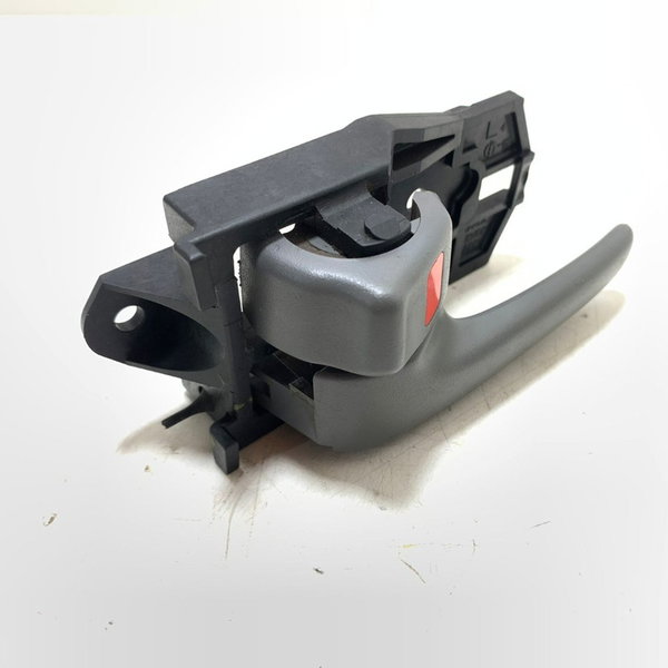 Maçaneta Interna Esquerda Toyota Carmy 03/06 Cx339 Dianteira/traseira