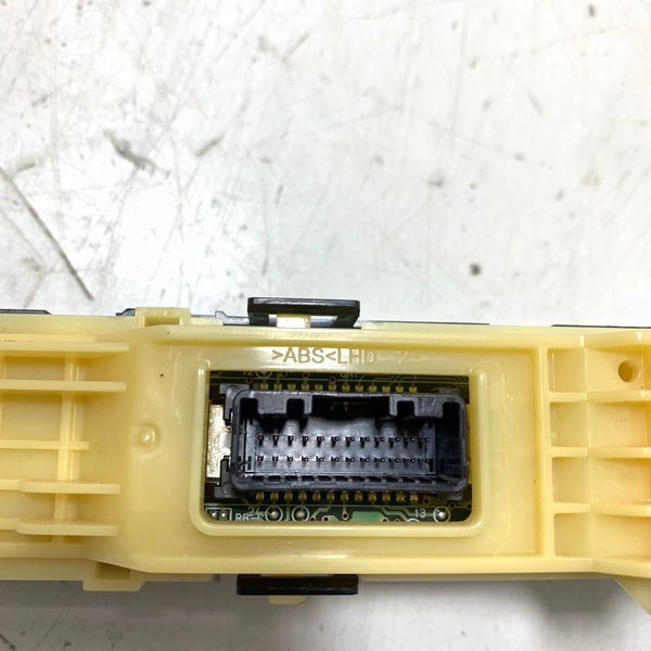 Relógio Digital Painel Toyota Rav4 17/18 Cx337