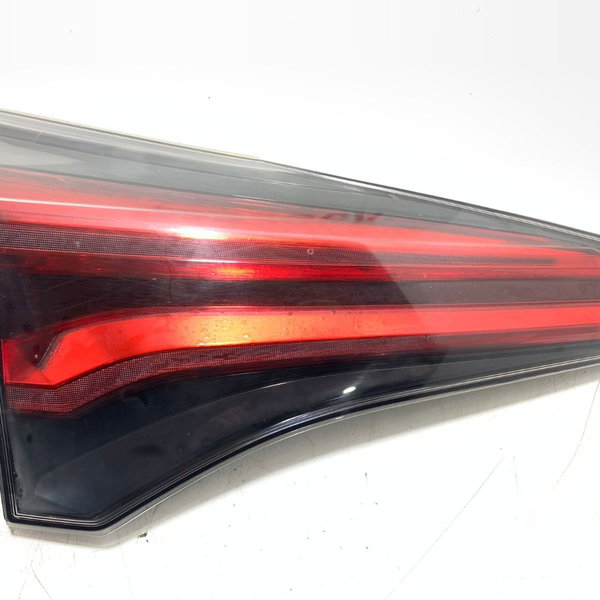 Lanterna Esquerda Capô Toyota Rav4 17/18 Cx562 Esquerdo