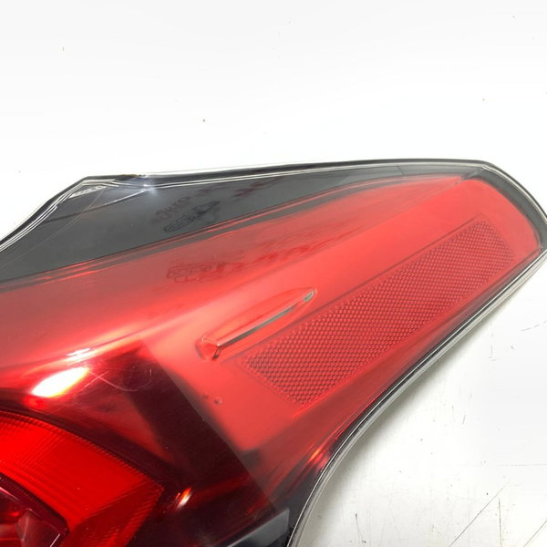 Lanterna Direita Toyota Rav4 2017/2018 Cx559 Direito