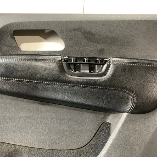 Forro De Porta Dianteiro Direito Volkswagen Amarok 2013/2016