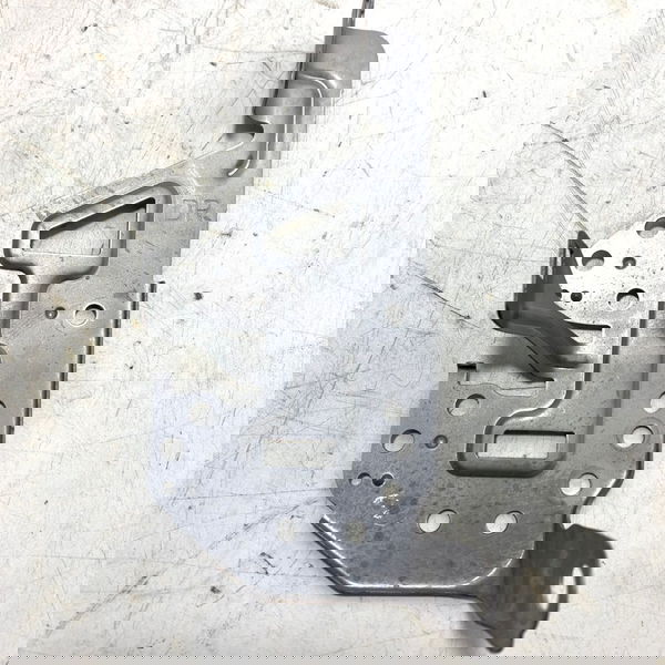 Suporte Direito Mídia Toyota Rav4 17/18 Cx331