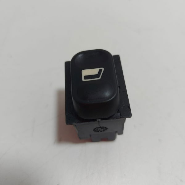 Botão Vidro Elétrico Peugeot Partner 1.6 2011 (cx15)