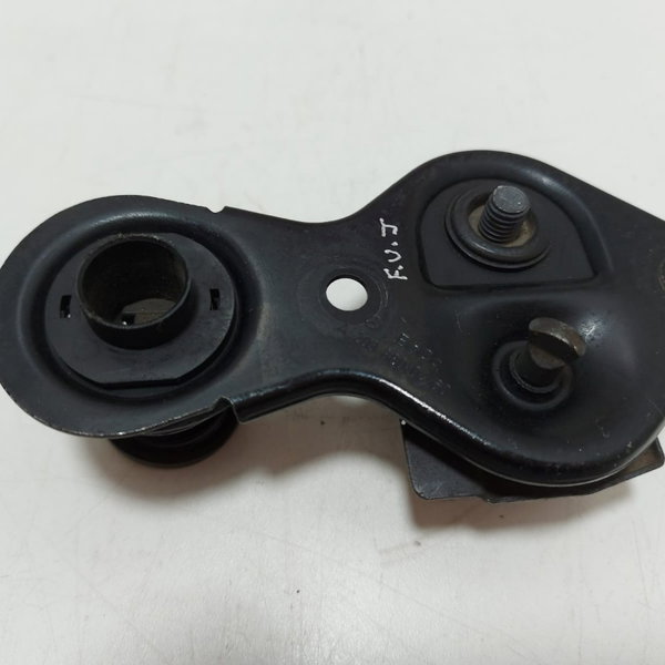 Batente Trava Capo Dianteiro Mercedes C180 /c320 2002 (cx47)