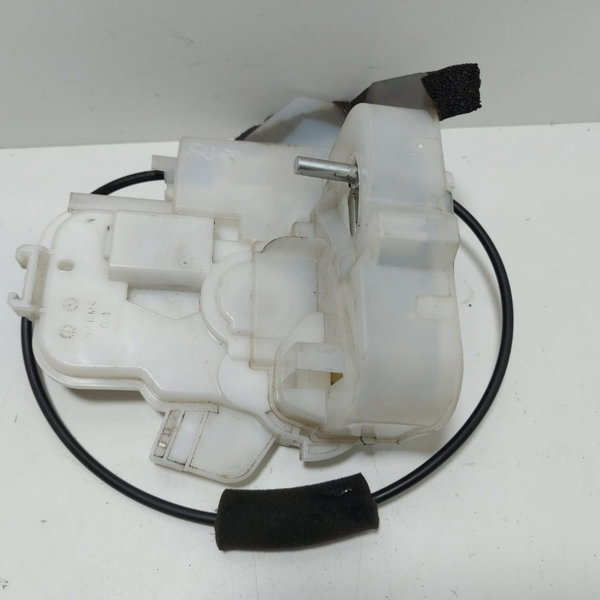 Fechadura Porta T.e Subaru Forester 2.0 2010 Cx142