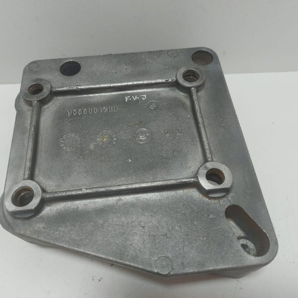 Suporte Compressor Ar Peugeot 206 1.4 8v (9656881780) Cx203