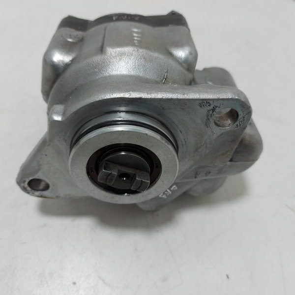 Bomba Direção Hidráulica M.benz Acelo 915 Om904  2011 Cx328