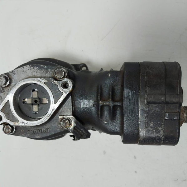 Compressor De Ar M.benz Acelo 915c Om904  2011