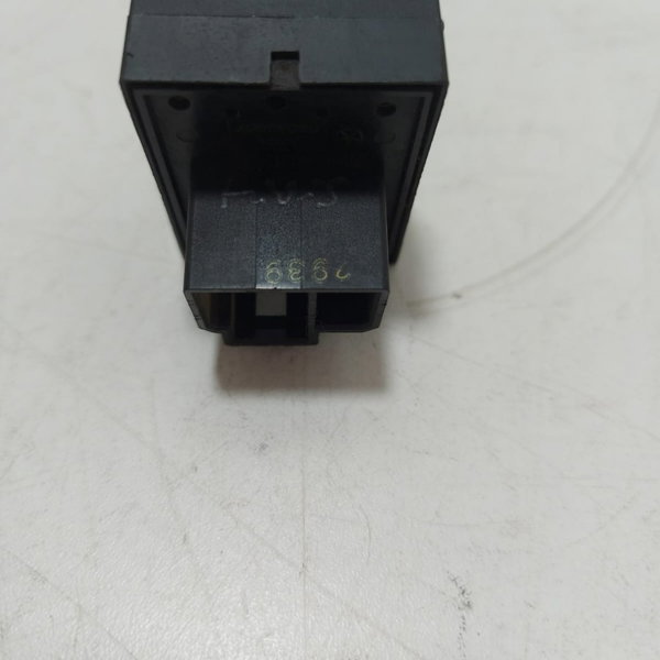 Botão Vidro Elétrico T.e Jeep Cherokee 1997 (56042057) Cx102