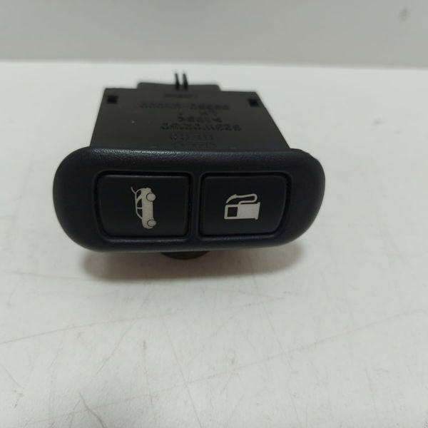 Botão Abertura Tampa Tras. E Combustível Sorento 2008 Cx154