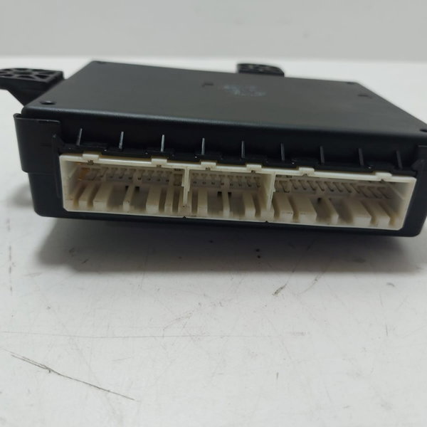 Módulo Controle Bcm Sorento  2.5 08(954113e762) (cx56)