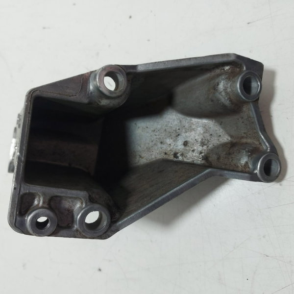 Suporte Coxim Motor A4/ Passat 1.8 Turb (8d0 199 307l) Cx162
